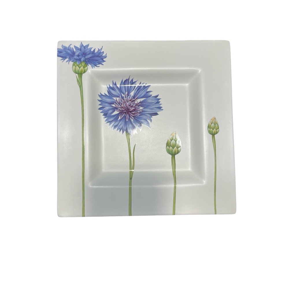 Villeroy & Boch Flora Summerfield 11.75” Square Plate – Blue Cornflower